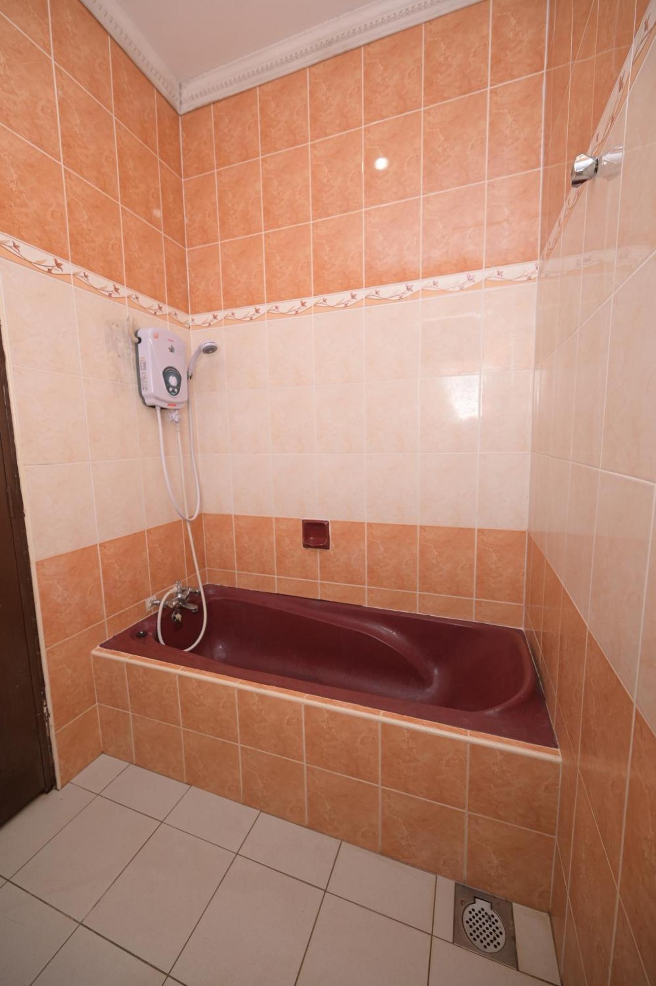 Kesedar Hotel Travel & Tours Sdn Bhd Gua Musang Exterior foto